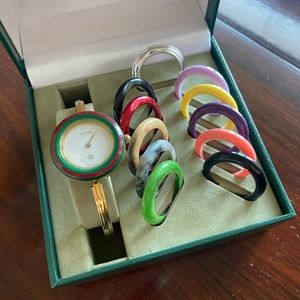 Vintage Gold Gucci Watch 1100L